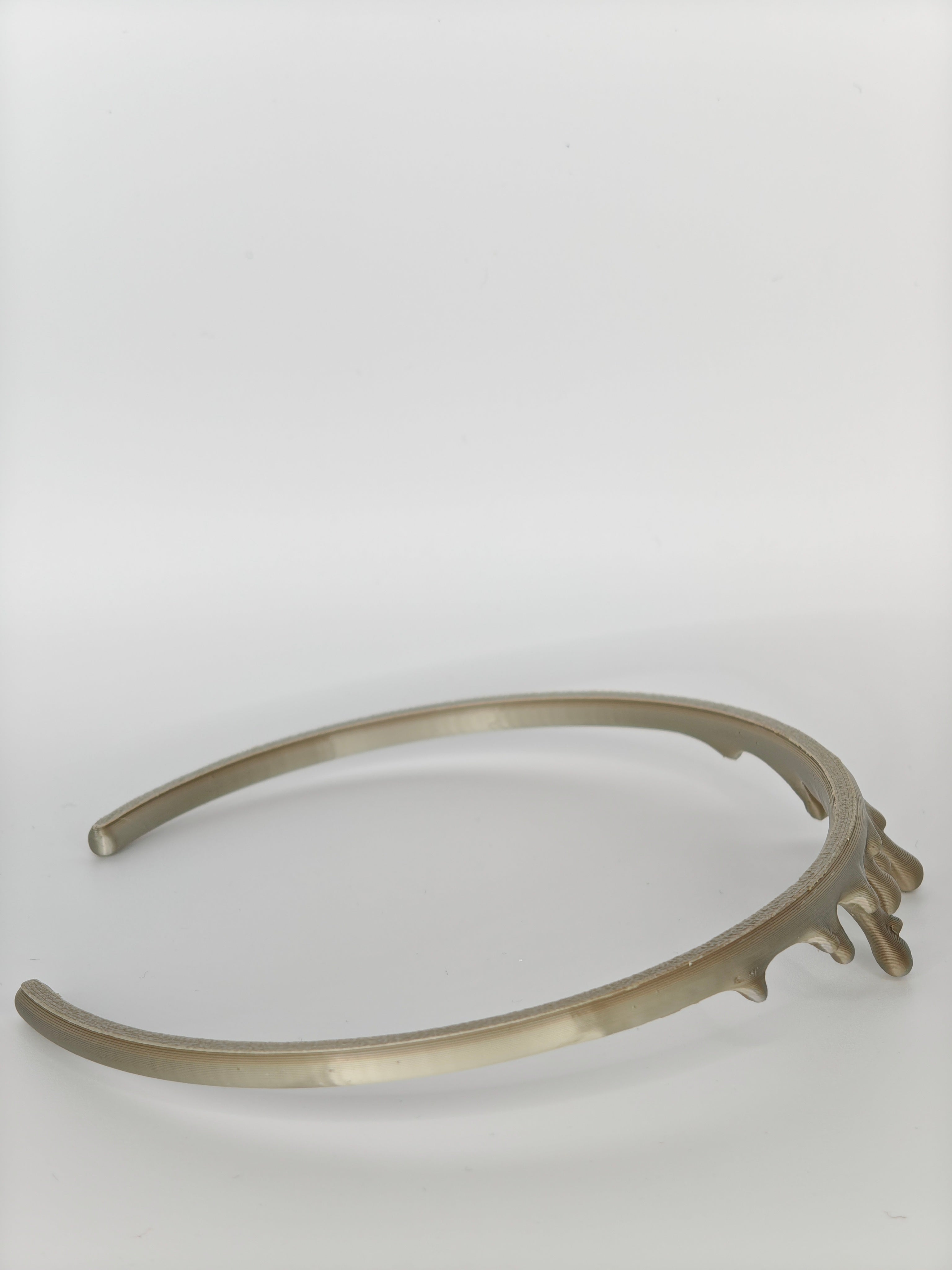 Dripping Necklace Khaki SIlk Recycled