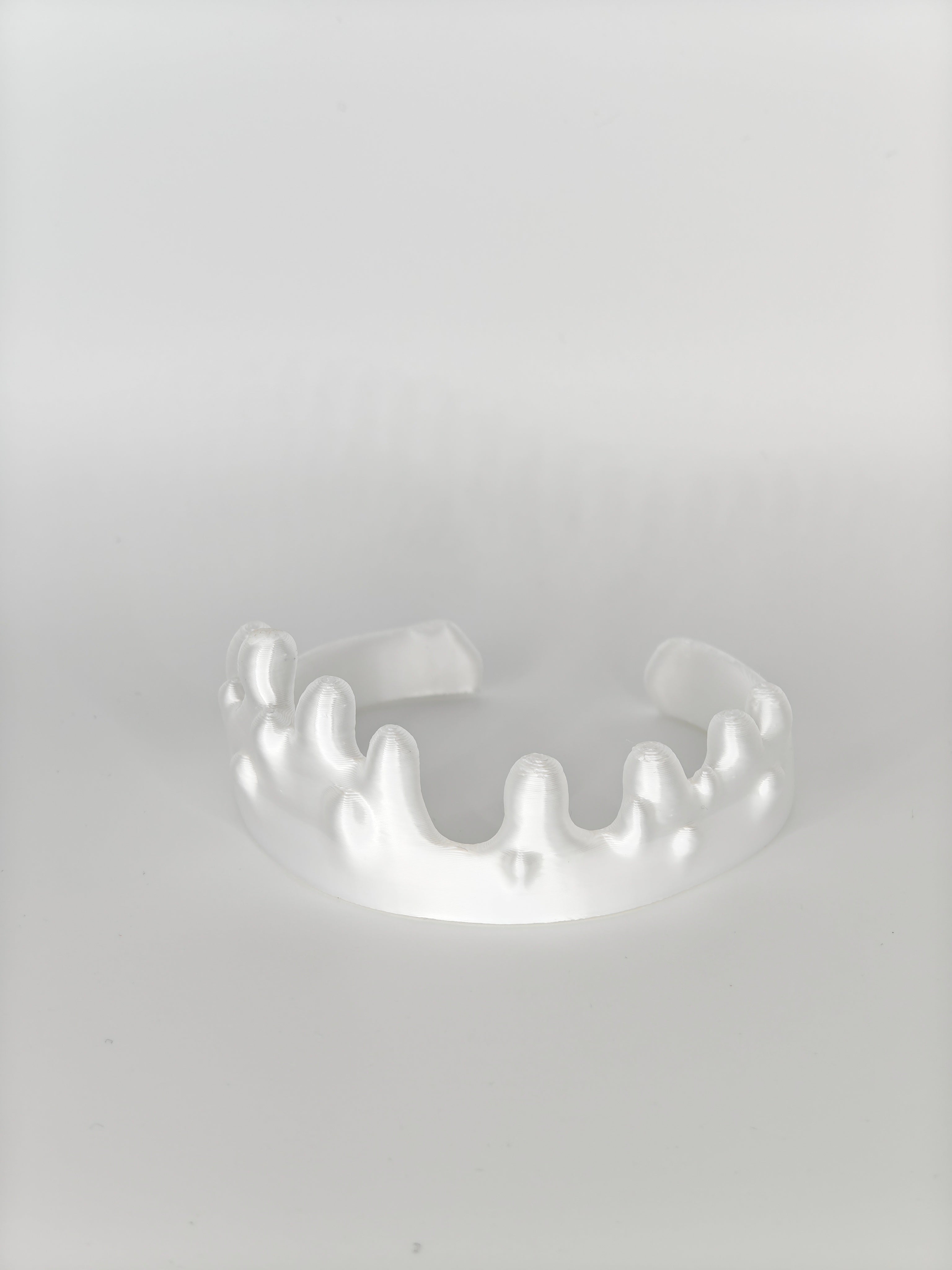 Melting Bracelet White SIlk
