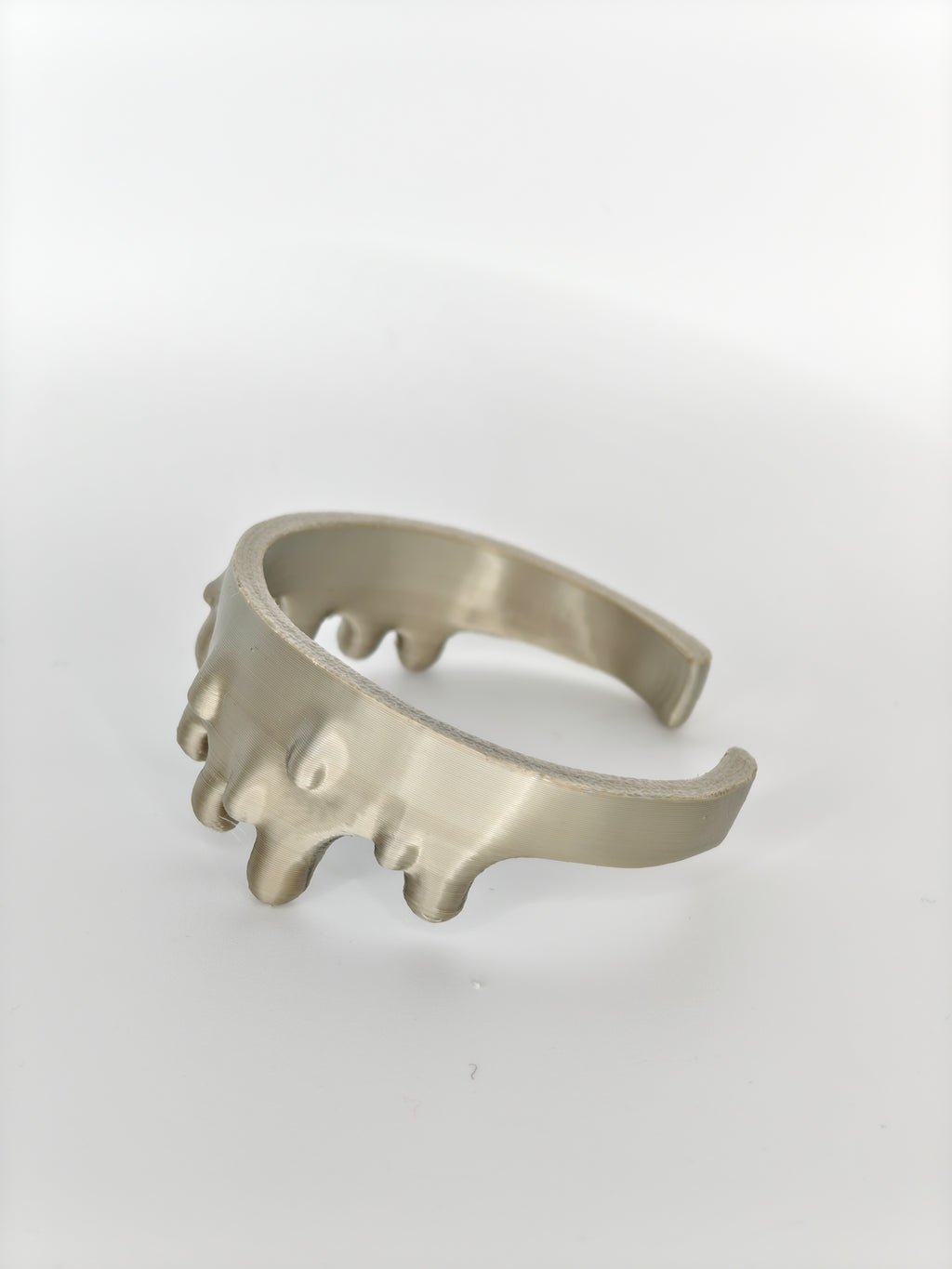 Melting Bracelet Khaki Silk Recycled